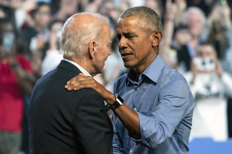 Joe Biden i Barack Obama (Foto: EPA-EFE)