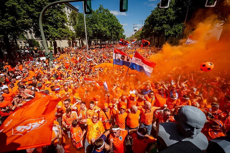 Nizozemci su najveći navijački hit Eura (Foto: Nogometni savez Nizozemske)