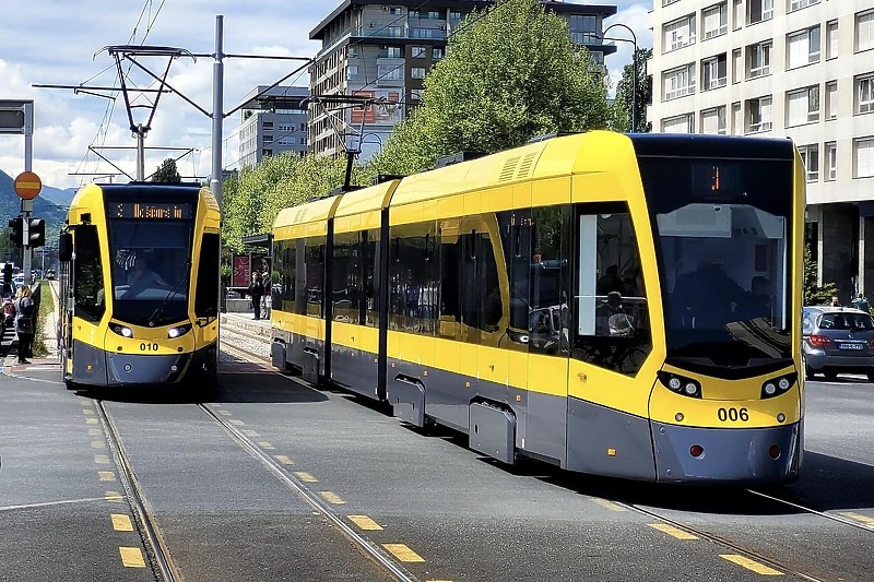 Sarajevski novi tramvaji (Foto: Vlada KS)