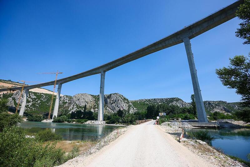Most Počitelj (Foto: Pixsell/Denis Kapetanović)