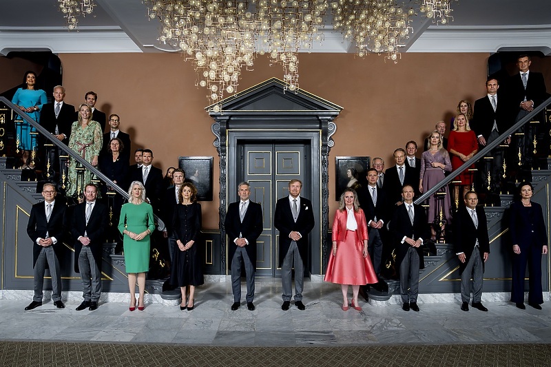 Nova Vlada Nizozemske na ceremoniji kod kralja (Foto: Valerie Kuypers)