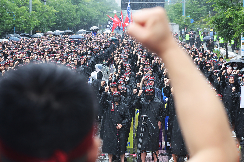 Štrajk Samsungovih radnika u Južnoj Koreji (Foto: EPA-EFE)