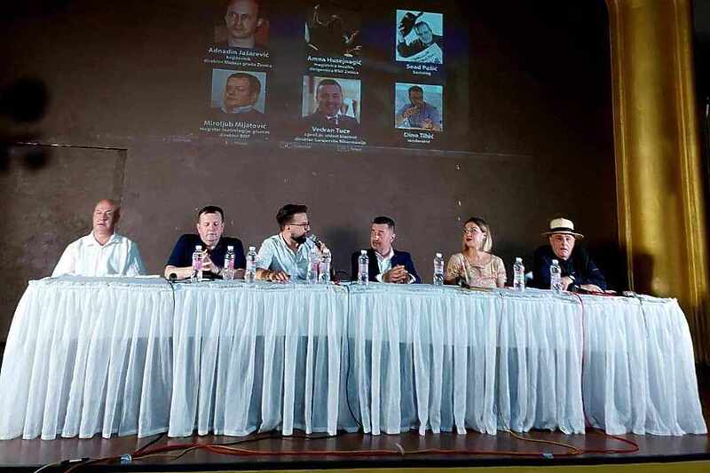 Učesnici javne tribine o kulturi (Foto: Klix.ba)