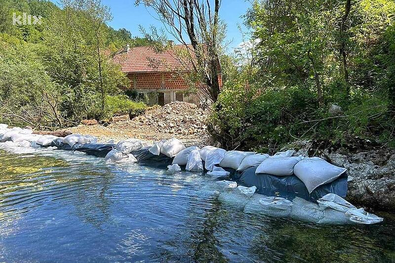 Mjesto gradnje HE na rijeci Uni u Hrvatskoj (Foto: Facebook)