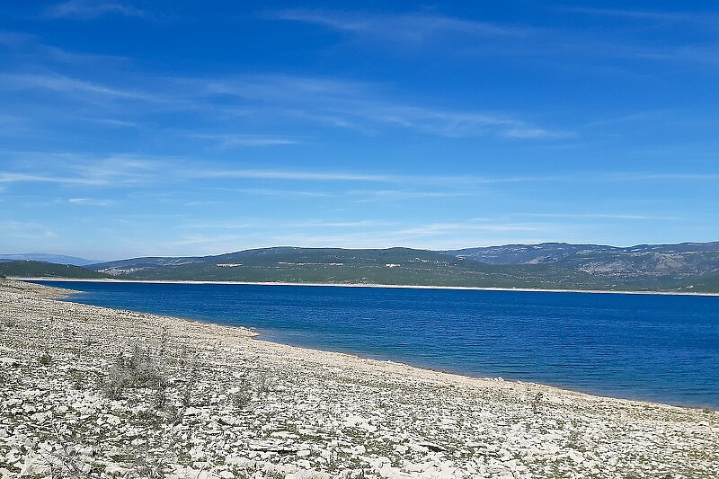 Bilećko jezero