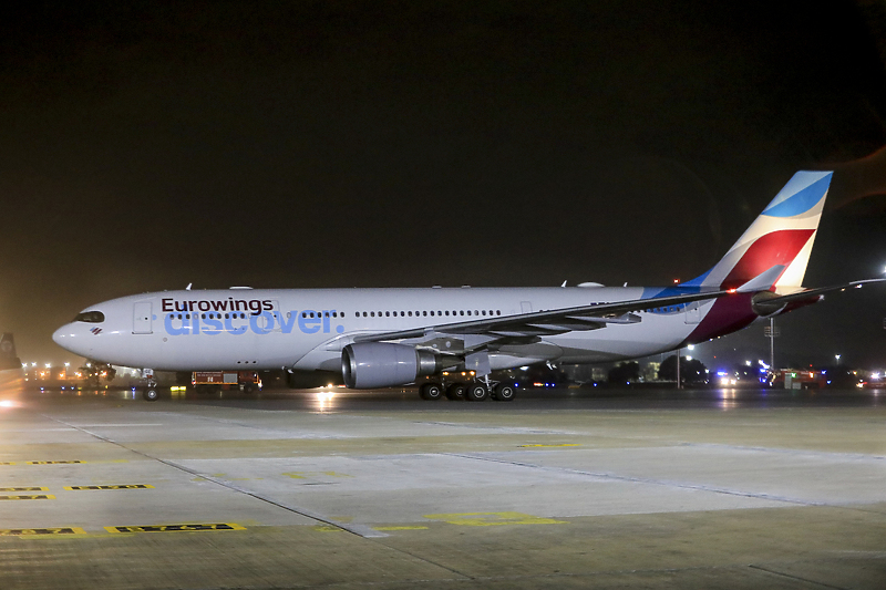 Avion kompanije Eurowings (Foto: EPA-EFE)