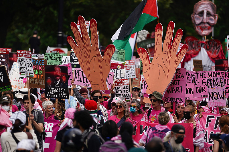 Propalestinski protesti tokom DNC-a (Foto: EPA-EFE)