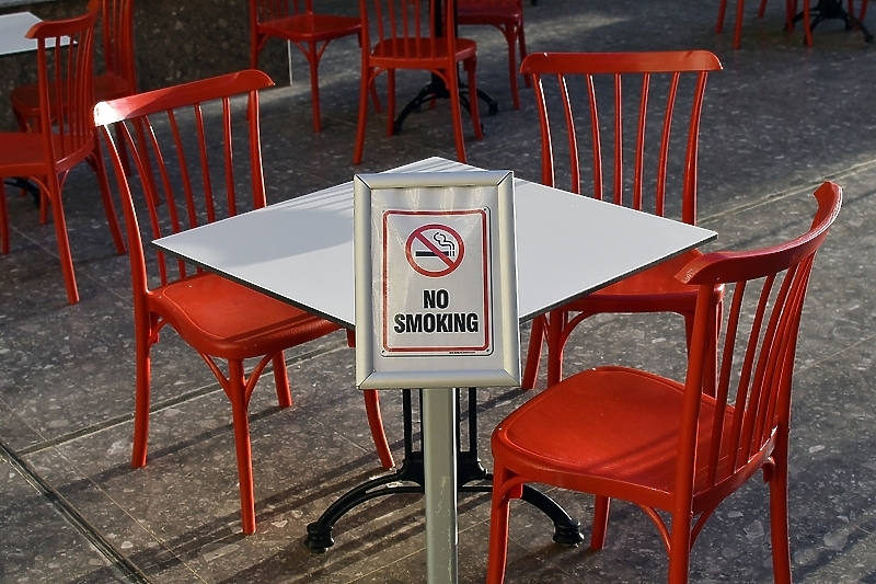 Sve više ljudi ostavlja tradicionalne cigarete i okreće se alternativama