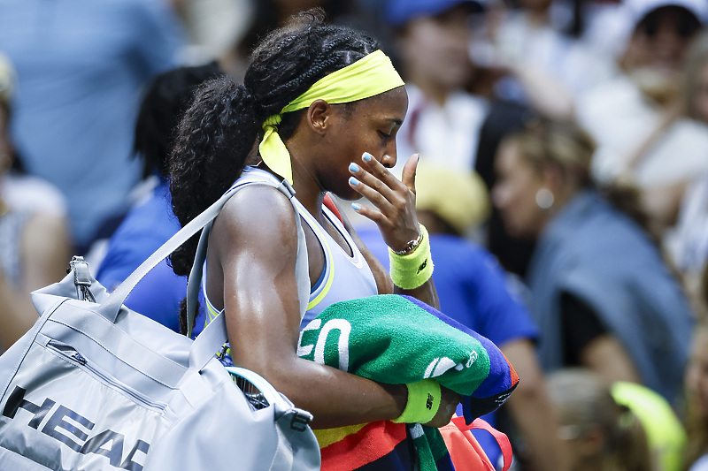 Gauff tužna napustila centralni teren (Foto: EPA-EFE)