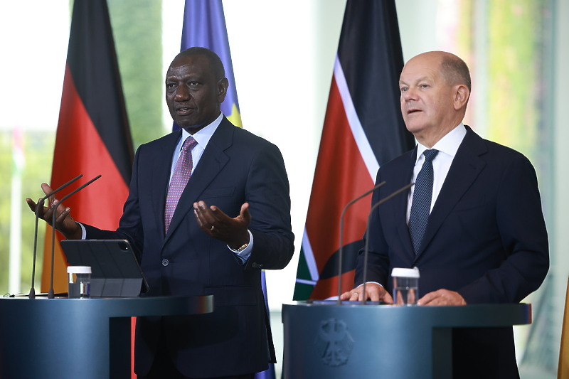 Kenijski predsjednik William Ruto i njemački kancelar Olaf Scholz (Foto: EPA-EFE)