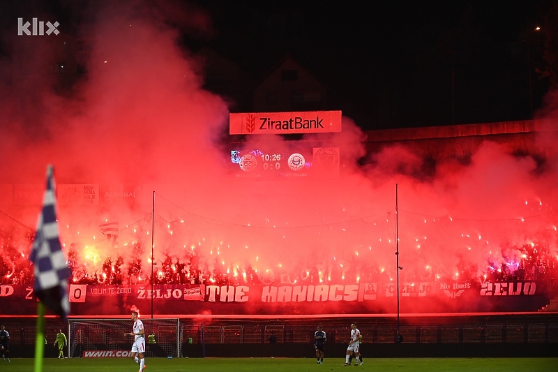 Sjajna atmosfera na Grbavici (Foto: T. S./Klix.ba)