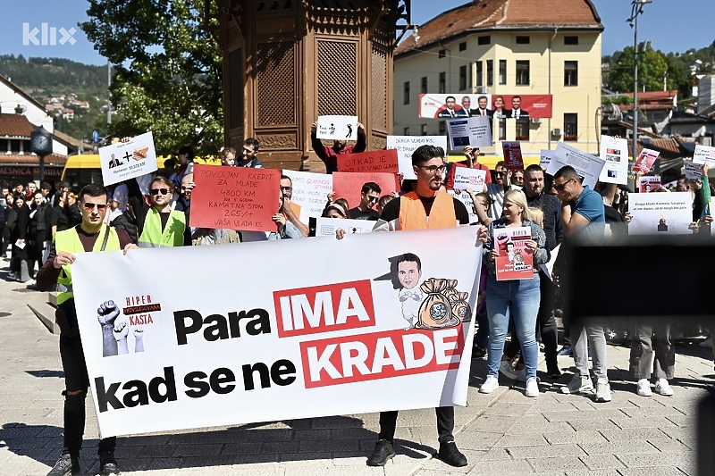 Protesti su održani i 21. septembra (Foto: T. S./Klix.ba)