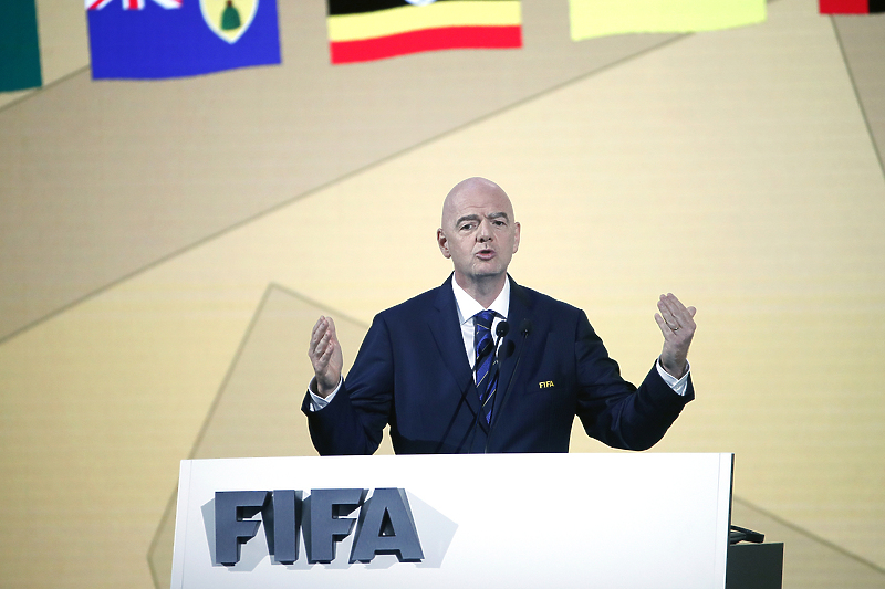 Infantino poziva na mir (Foto: EPA-EFE)