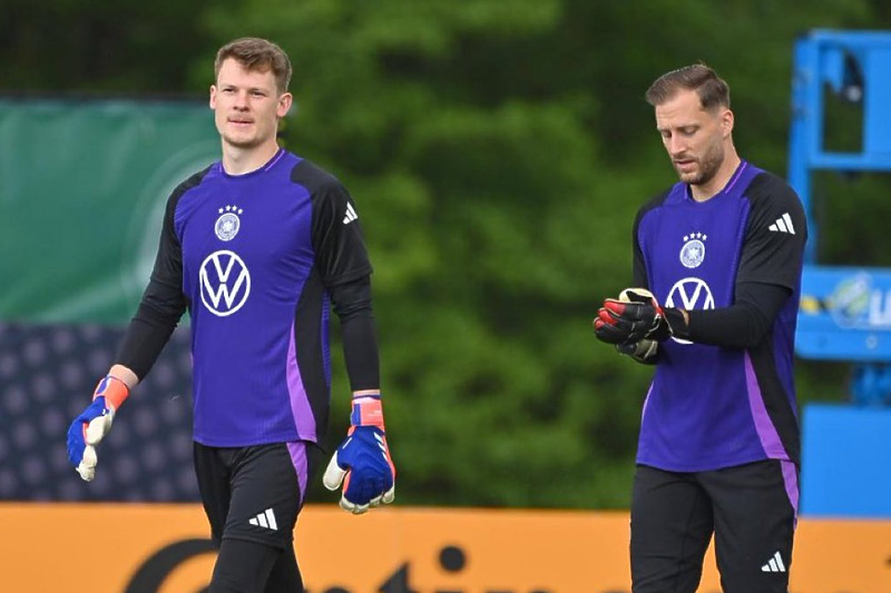 Alexander Nubel i Oliver Baumann na treningu Njemačke (Foto: Twitter)