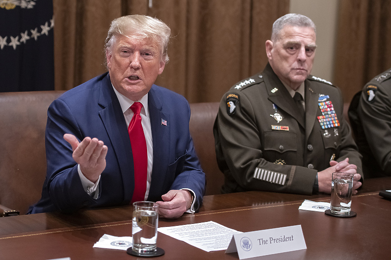 Trump i Milley u oktobru 2019. (Foto: EPA-EFE)