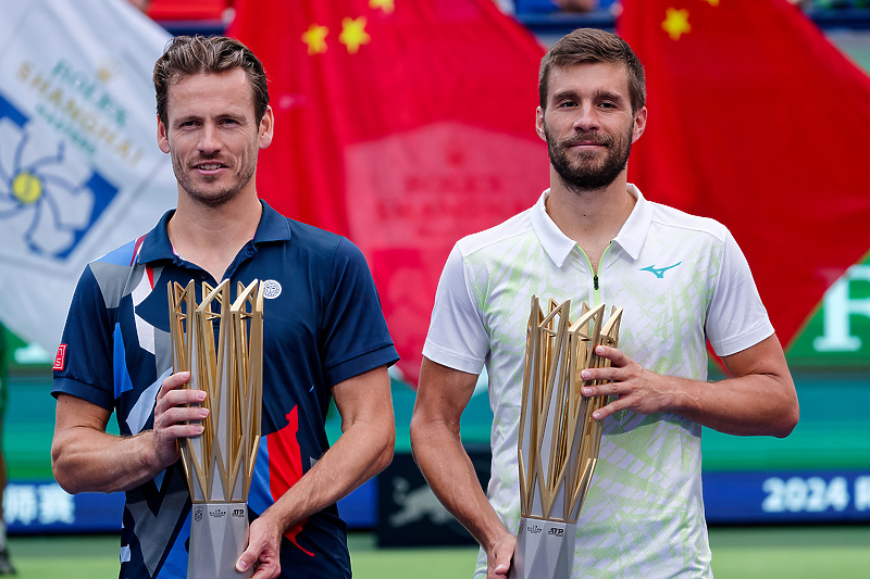 Wesley Koolhof i Nikola Mektić (Foto: EPA-EFE)