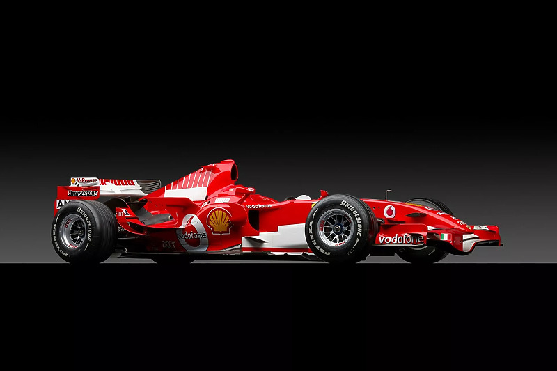 Na prodaju Ferrarijev F1 bolid koji je Michael Schumacher vozio 2006. godine