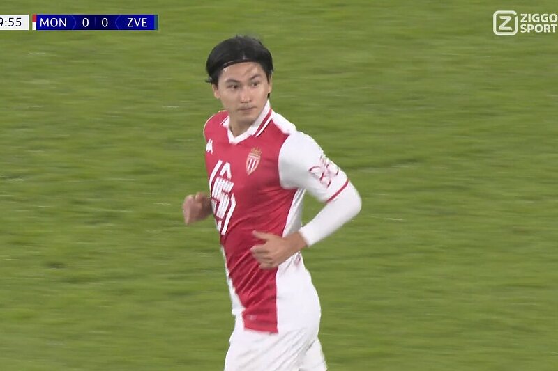 Takumi Minamino nakon pogotka protiv Crvene zvezde (Foto: Screenshot)