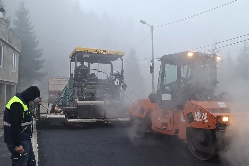 Asfaltiranje puta prema Ponijerima