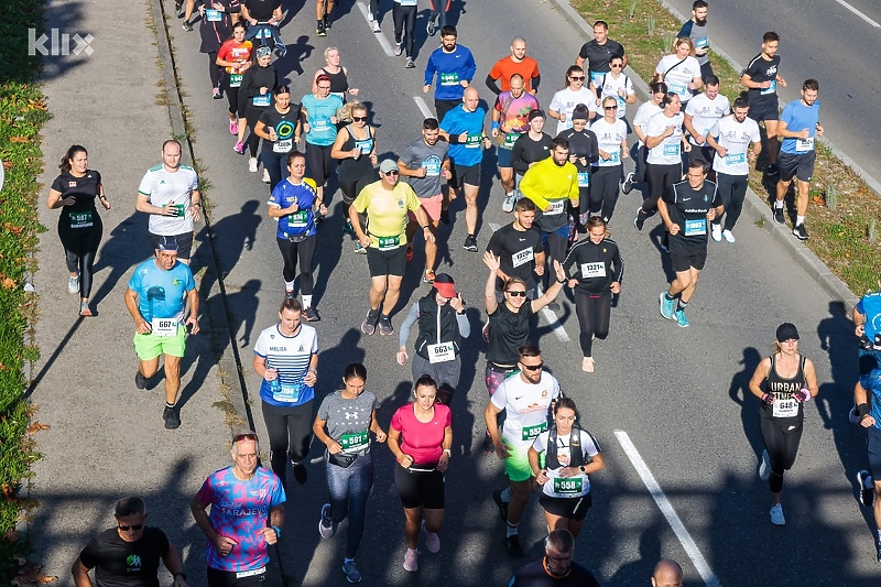 Detalj tokom prošlogodišnjeg izdanja Tuzlanskog maratona (Foto: A. K./Klix.ba)