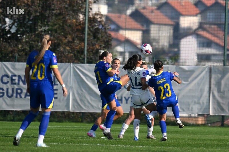 Težak poraz nogometašica BiH (Foto: E. M./Klix.ba)