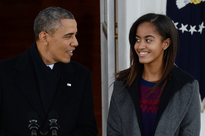 Barack i Malia Obama (Foto: EPA-EFE)