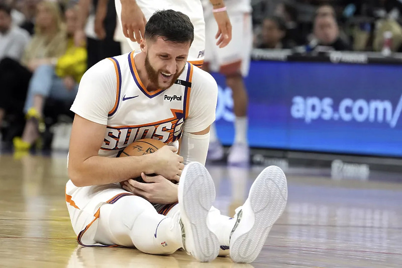 Nurkić briljirao protiv 76ersa (Foto: Phoenix Suns)