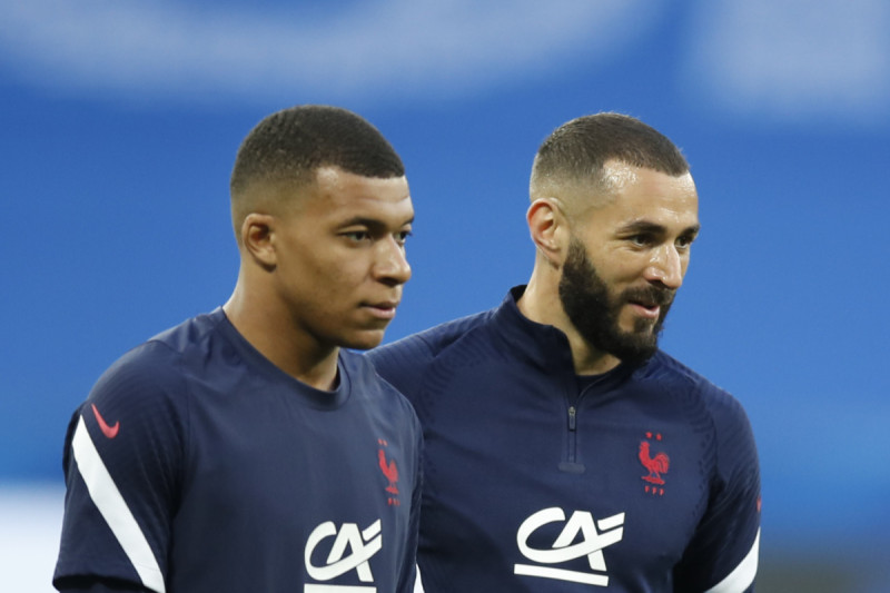 Kylian Mbappe i Karim Benzema (Foto: EPA-EFE)