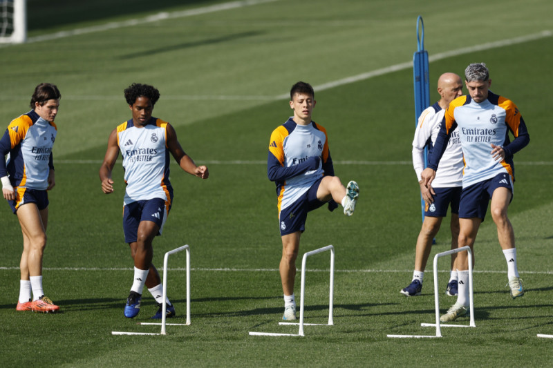 Endrick, Arda Guler i Fede Valverde (Foto: EPA-EFE)