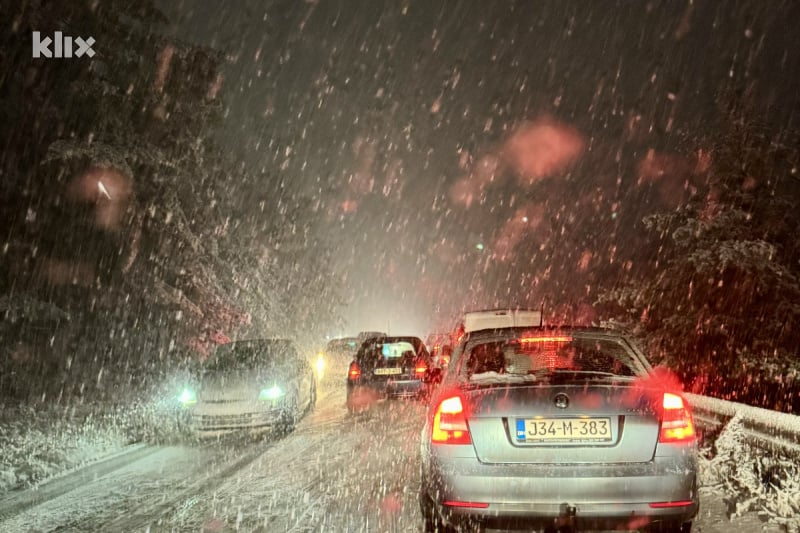 Nepovoljni uslovi na cestama (Foto: S. H./Klix.ba)