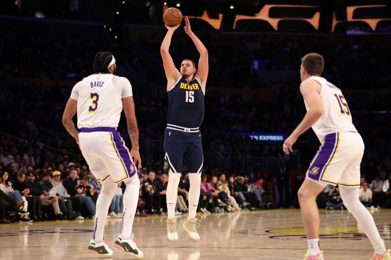 Jokić na meču protiv Lakersa (Foto: Reuters)