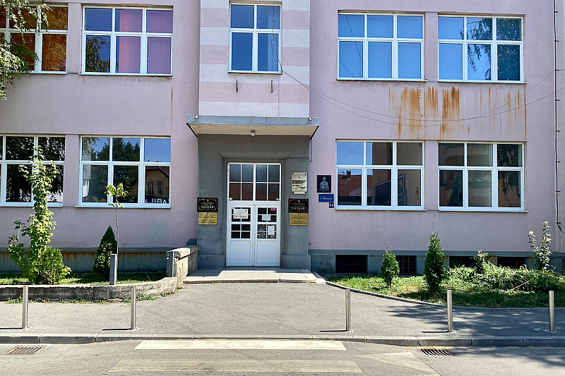 Zgrada u kojoj se nalazi Srednja muzička škola u Tuzli (Foto: A. K./Klix.ba)