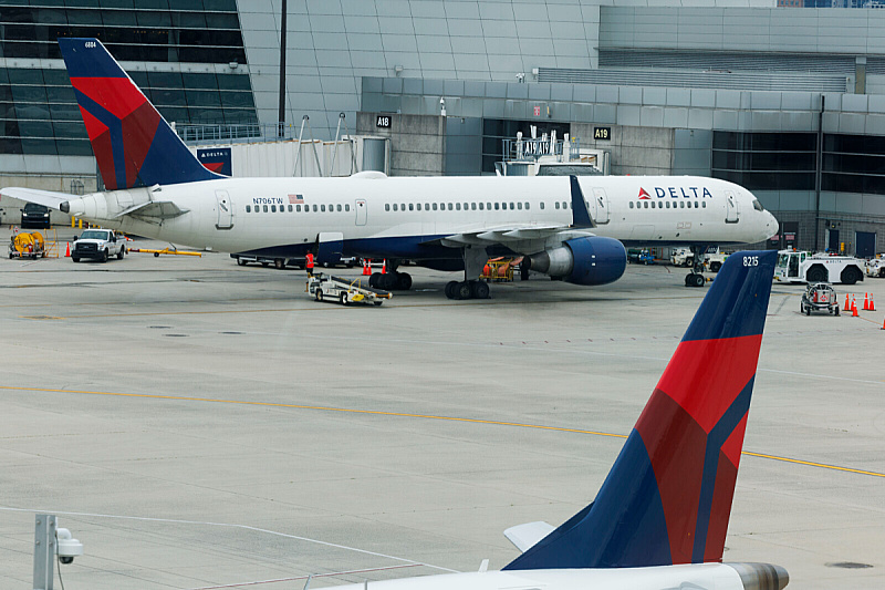 Žena zaobišla više sigurnosnih punktova kako bi ušla u avion u New Yorku