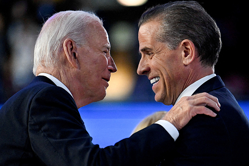 Joe i Hunter Biden (Foto: Reuters)