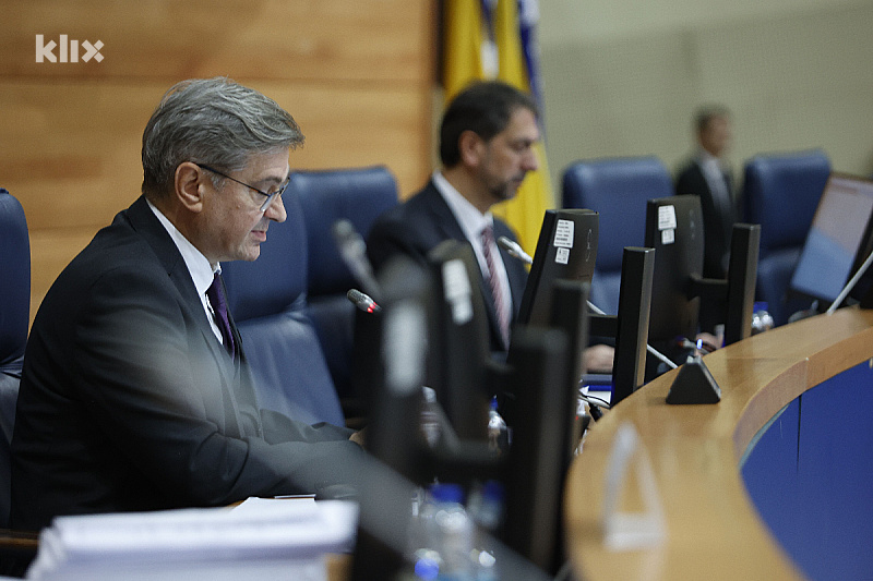 Denis Zvizdić, član rukovodstva Parlamentarne skupštine BiH (Foto: FENA)