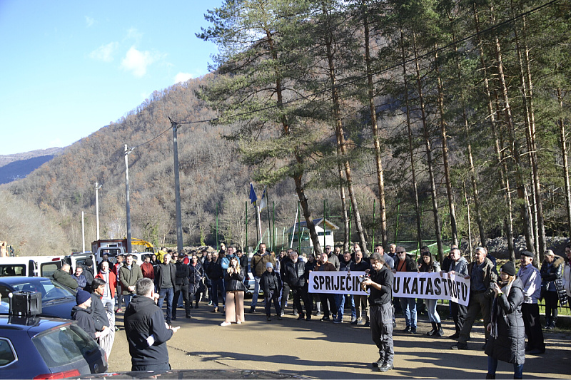 Protesti kod Konjica (Foto: ACT BiH)