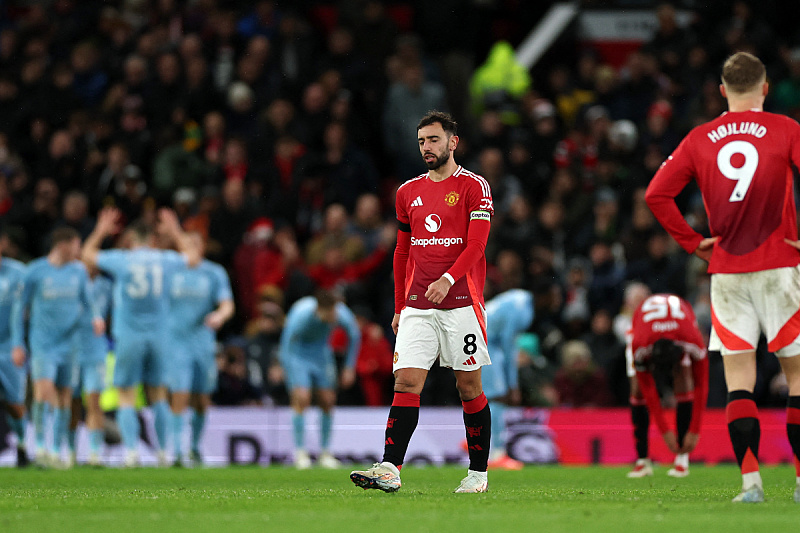 Poraz Uniteda na Old Traffordu (Foto: Reuters)