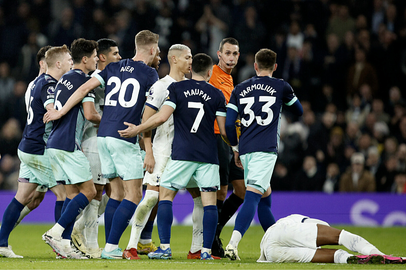 Coote je sudio najvažnije duele u Engleskoj (Foto: EPA-EFE)