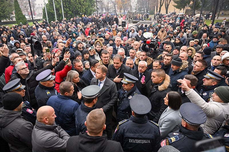 Stanivuković na protestima u Banjoj Luci