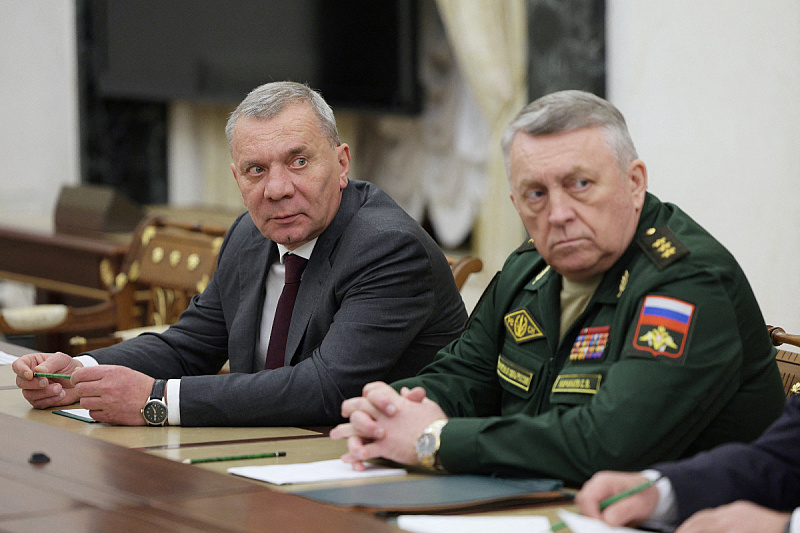 General-pukovnik Karakajev (desno) (Foto: Reuters)