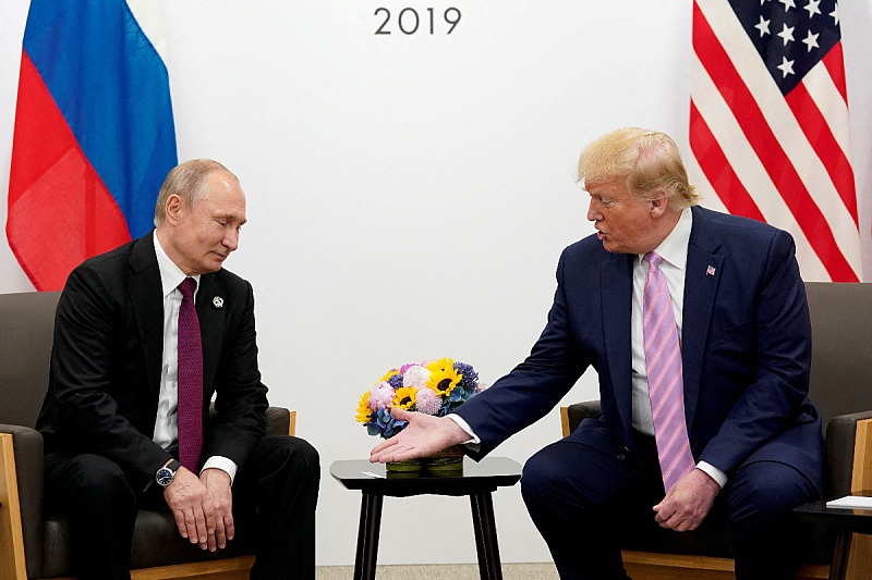 Vladimir Putin i Donald Trump će se vjerovatno sastati početkom mandata novoizabranog predsjednika SAD-a (Foto: Reuters)