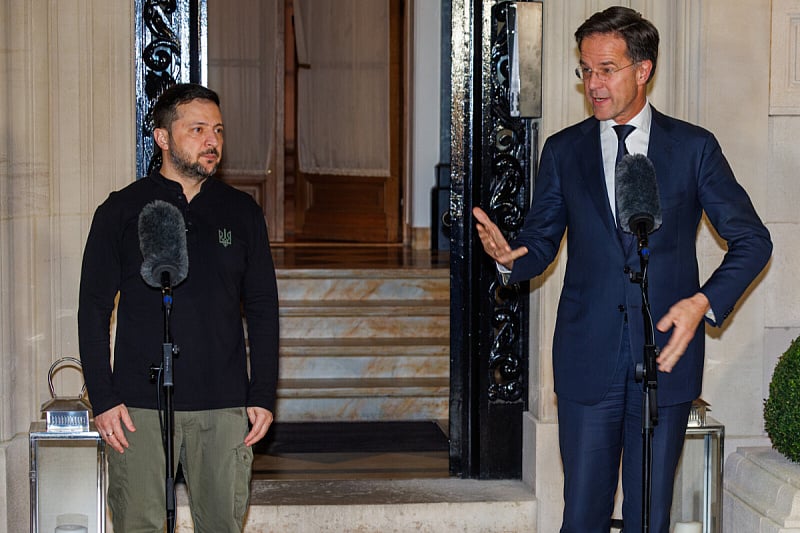 Zelenski i Rutte (Foto: EPA-EFE)