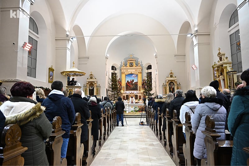 Detalj s večerašnje ponoćke (Foto: E. M./Klix.ba)