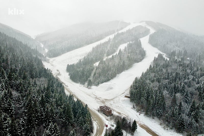 Otežani uslovi tokom potrage za nestalom osobom (Foto: D. S./Klix.ba)