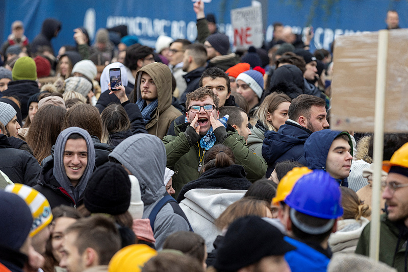 Protesti u Beogradu (Foto: Reuters)