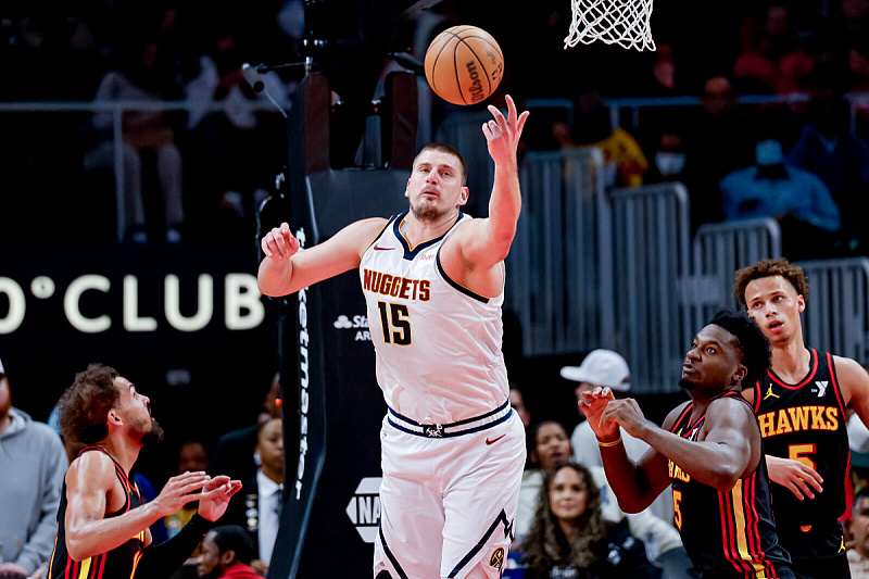 Jokić je za 20 minuta i 16 sekundi ostvario triple-double (Foto: EPA-EFE)