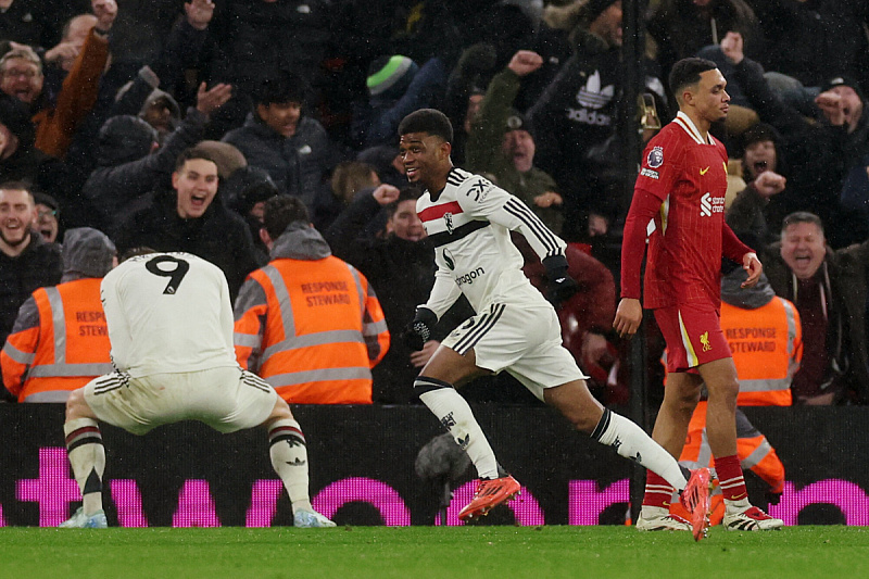 Slavlje Dialloa nakon gola za 2:2 (Foto: Reuters)