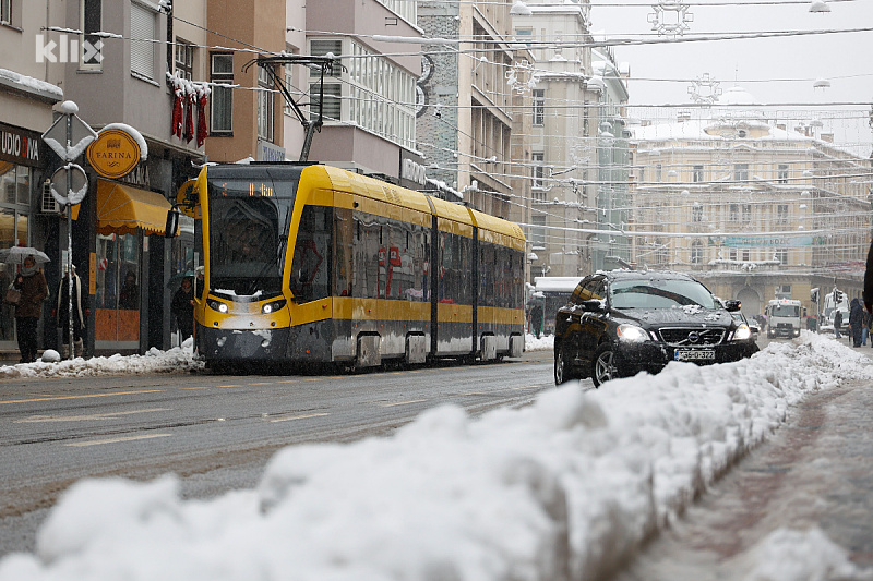 Tramvajski saobraćaj normalizovan (Foto: FENA)