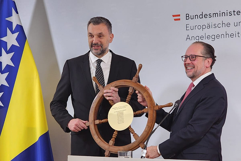 Elmedin Konaković i Alexander Schallenberg (Foto: Ministarstvo vanjskih polova BiH)