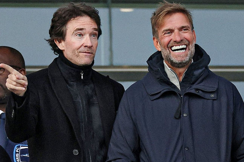 Antoine Arnault i Jurgen Klopp na utakmici Paris FC - Amiens (Foto: Twitter)